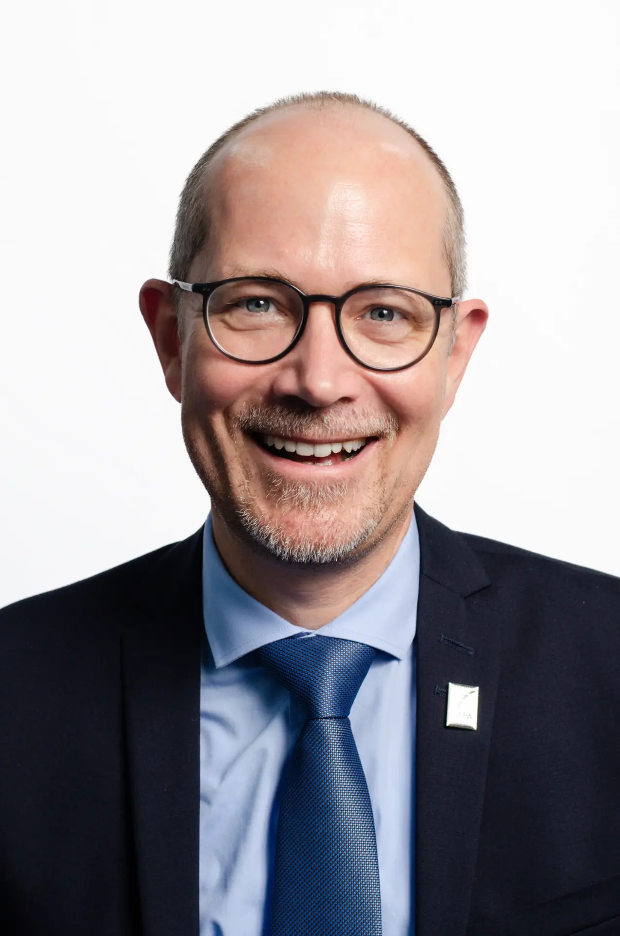 Dr. Carsten Karcher